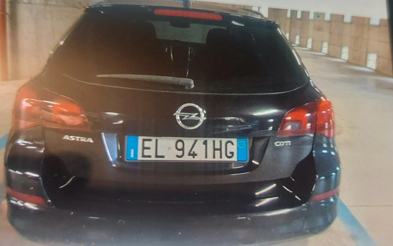 Opel Astra 2.0 CDTI 165CV Sports Tourer Cosmo