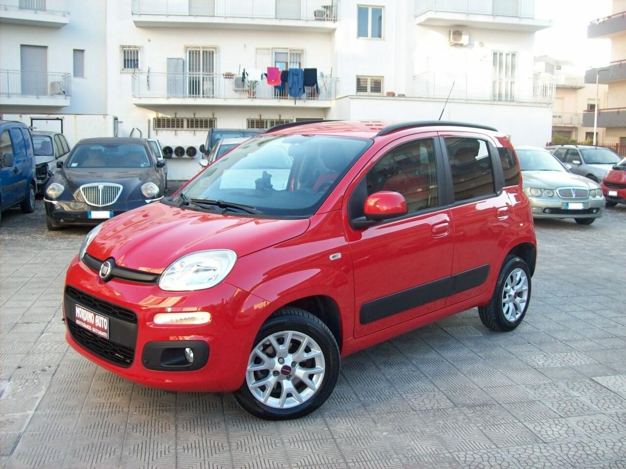 Fiat Panda 0.9 TwinAir Natural Power Lounge