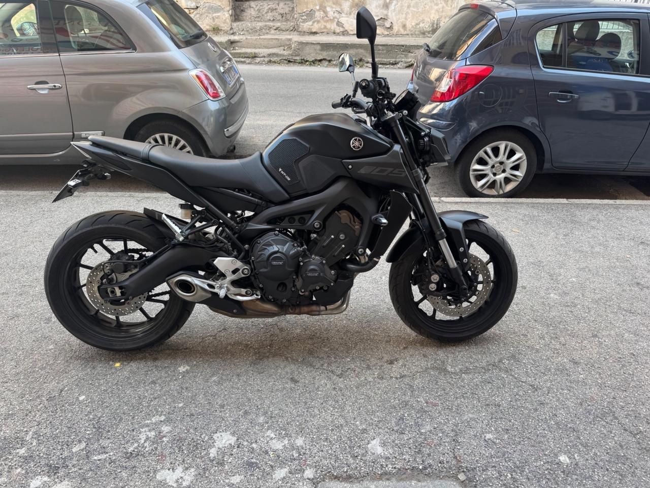Yamaha MT-09 Sport