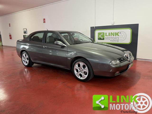 ALFA ROMEO 166 3.0 V6 24V AUT. SPORTRONIC SUPER DISTINCTIVE