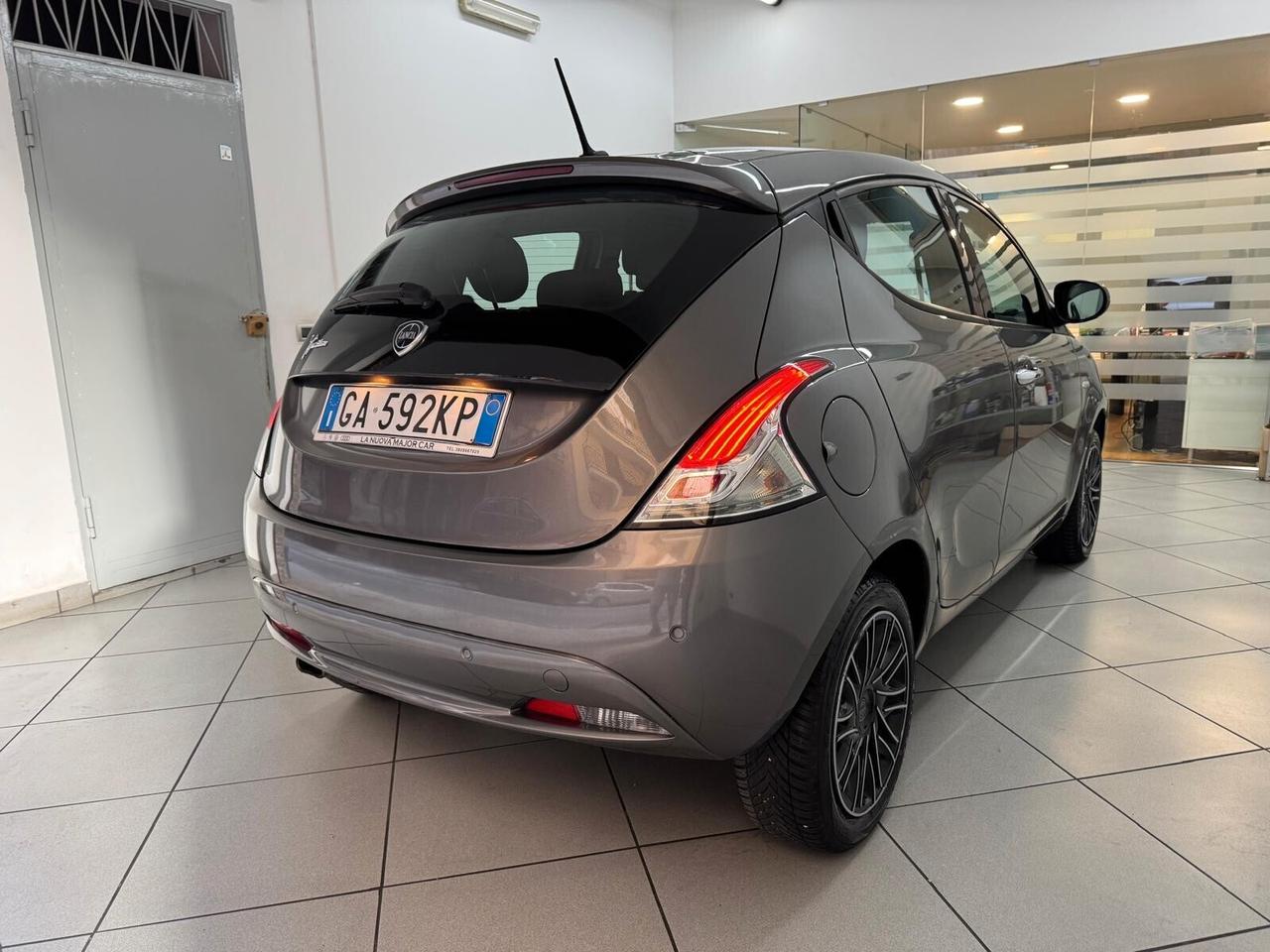 Lancia Ypsilon 1.2 Benzina 5 porte Platinum 2020