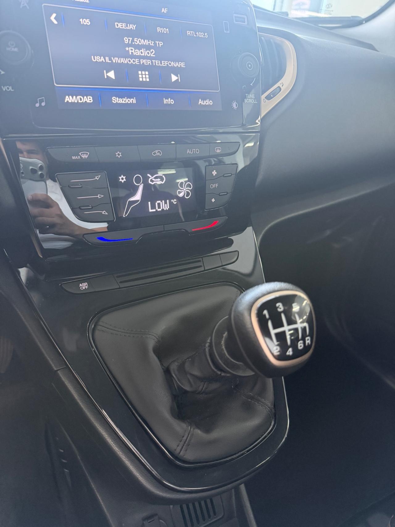 Lancia Ypsilon 1.0 Alberta Ferretti FINANZIABILE