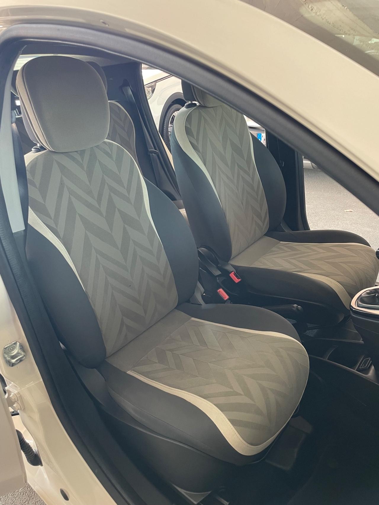Lancia Ypsilon 1.2 69 CV 5 porte GPL Ecochic Mya perfetta in tutto