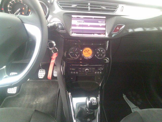 DS AUTOMOBILES DS 3 1.6 HDi 110 Sport Chic