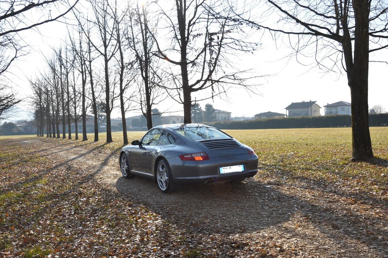 Porsche 911 997 Carrera 2 Coupé