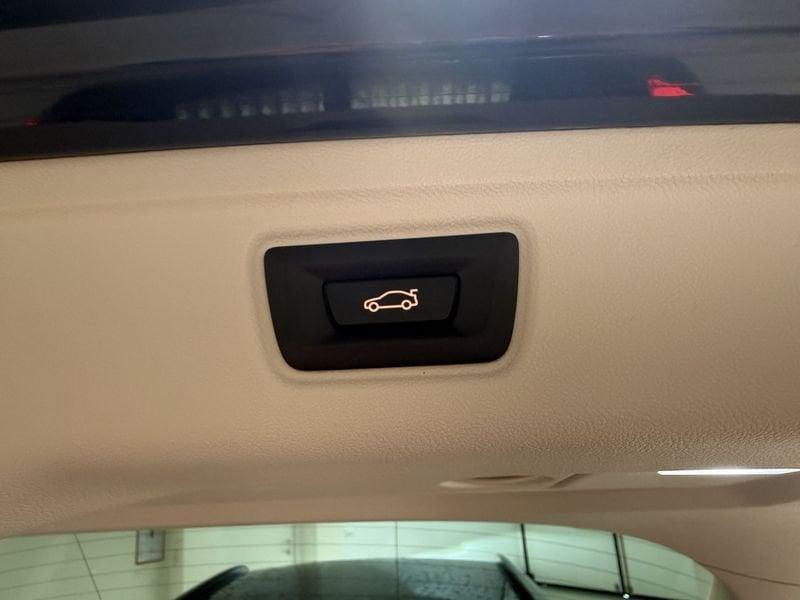 BMW Serie 3 318d Touring Business Advantage Steptronic