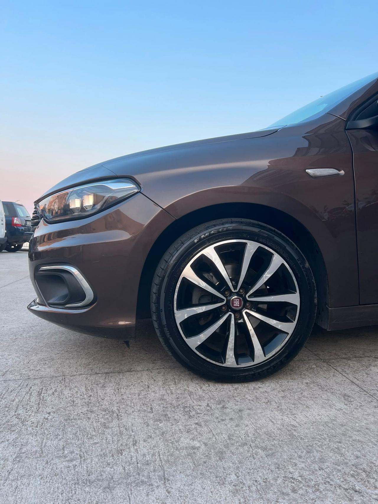 Fiat Tipo 1.6 Mjt S&S 5 porte Easy