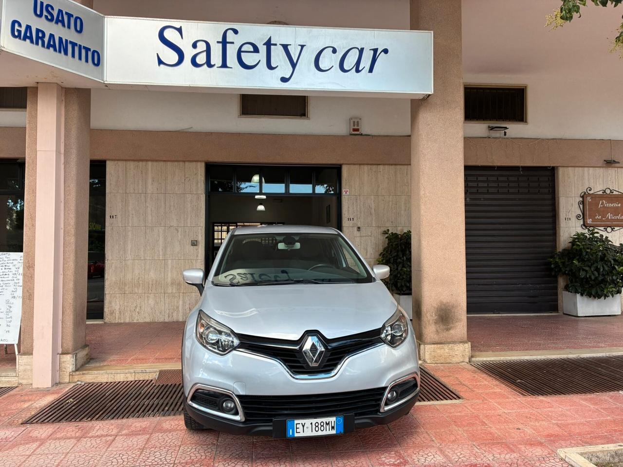 Renault Captur 1.5dCi Navi retro perfetta-2015