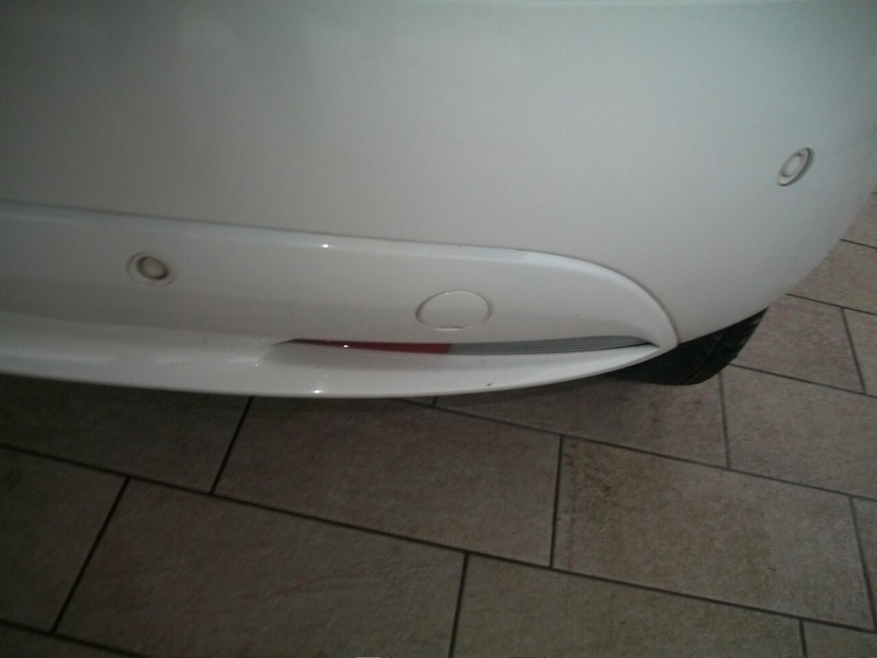 Lancia Ypsilon 1.2 69 CV 5 porte GPL Ecochic Gold DEL 2017 UNICO PROPRIETARIO MONTATO DALLAFABRICA LANCIAGARANZIA UN ANNO