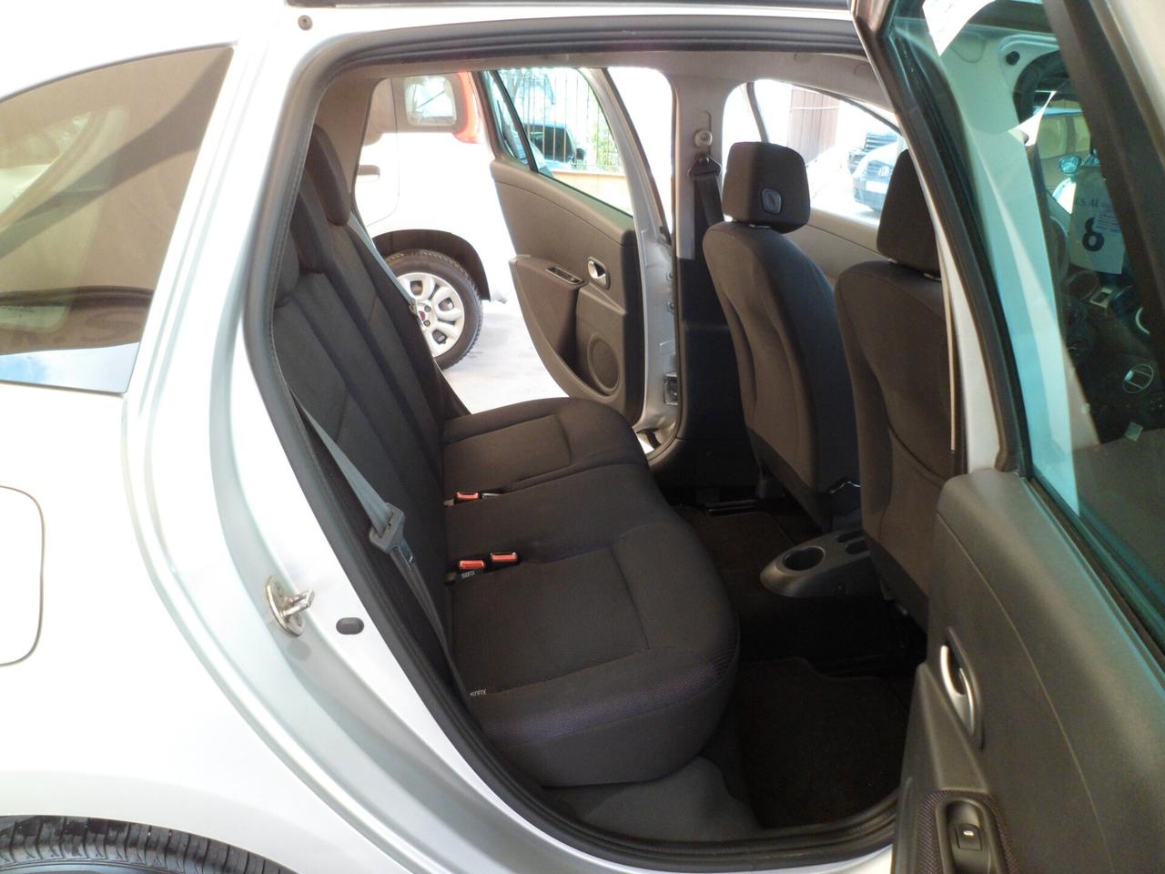 Renault Clio 1.5 dCi 85CV SporTour sw full 08