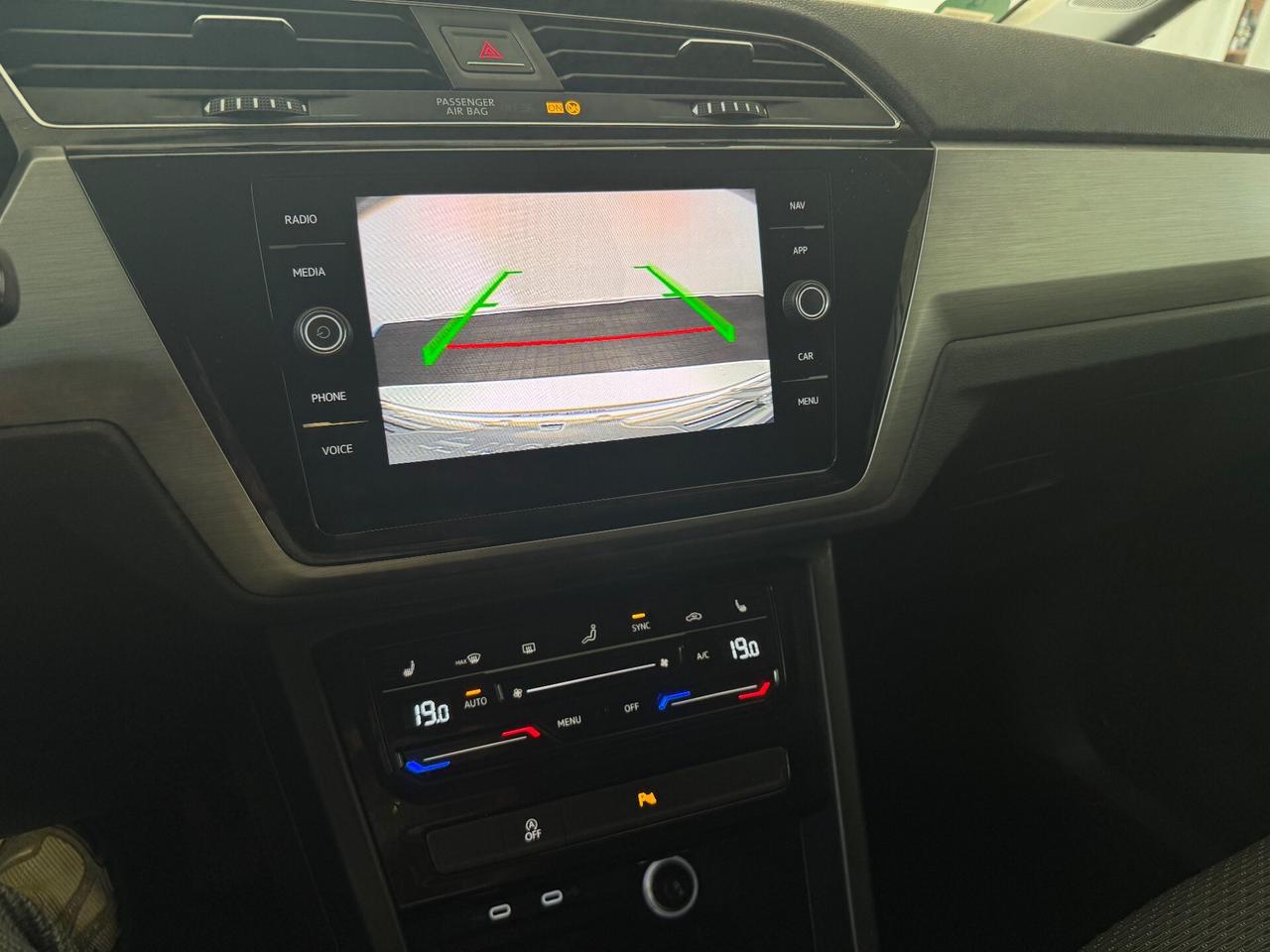 Volkswagen Touran 1.5 TSI ACT DSG Executive BlueMotion Technology