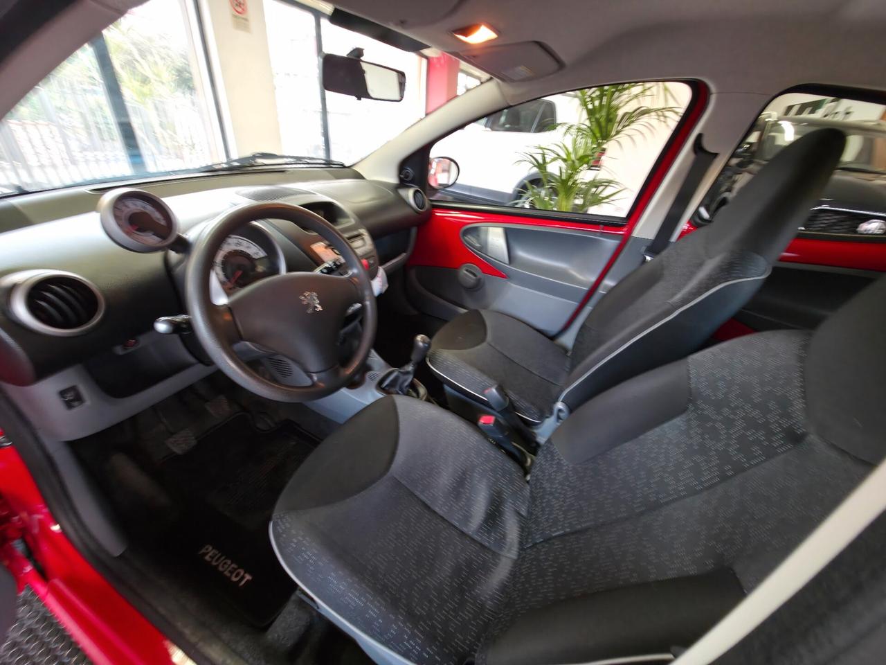 Peugeot 107 1.0 2011 5p UNICOPR TUA A 99€MESE