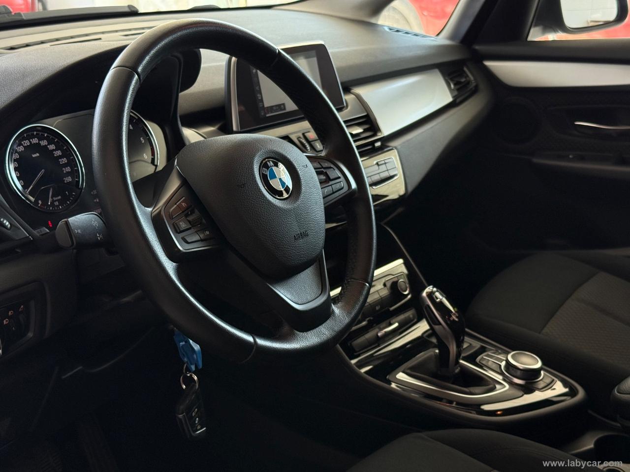 BMW 216d Active Tourer Business