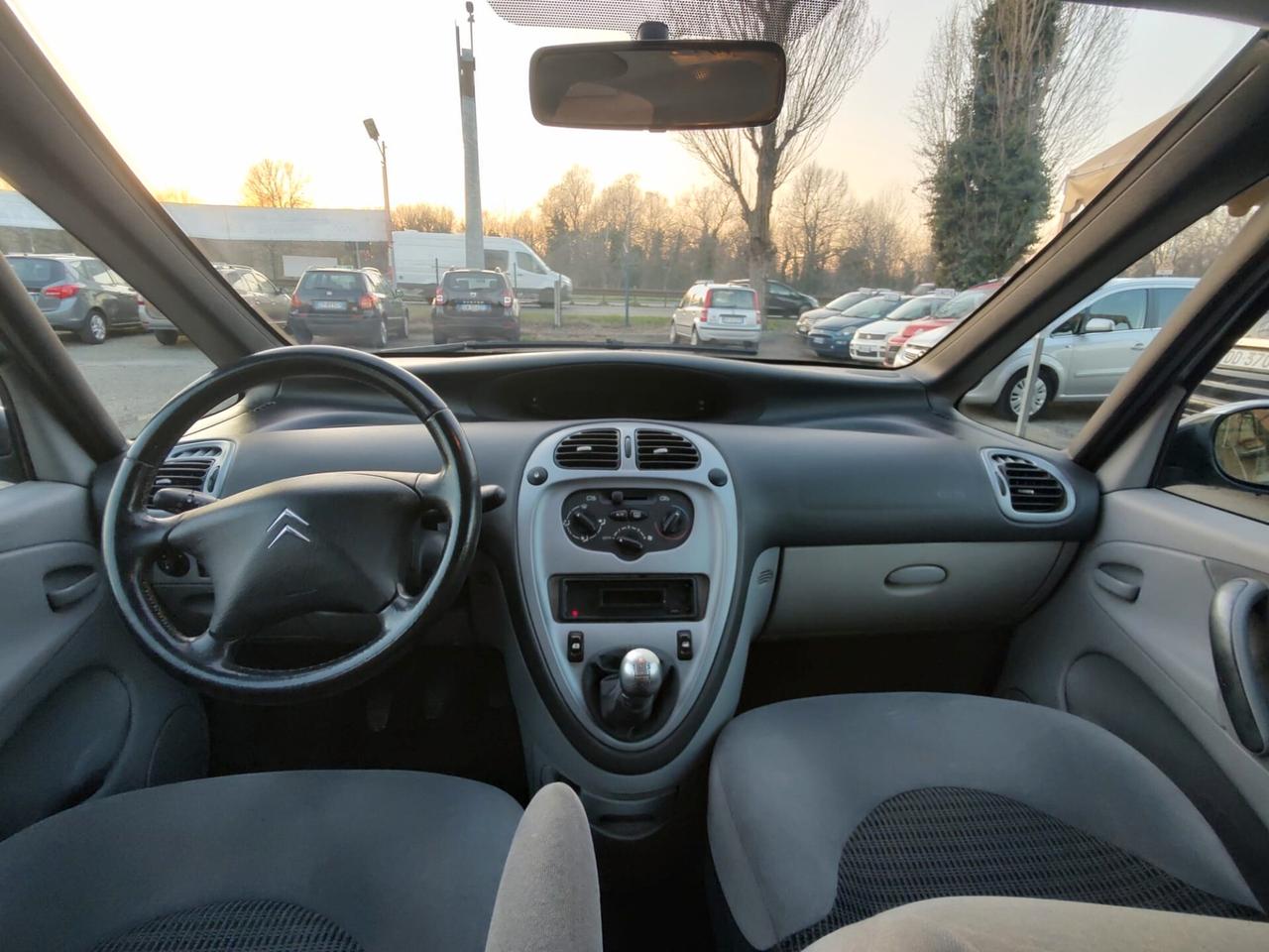 Citroen Xsara Picasso 1.6 16V Elegance