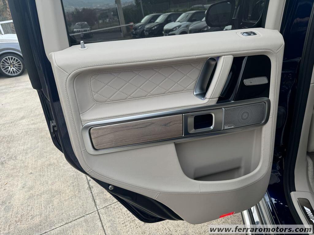 Mercedes-benz G 63 AMG SOLO 30000KM IVA ESPOSTA