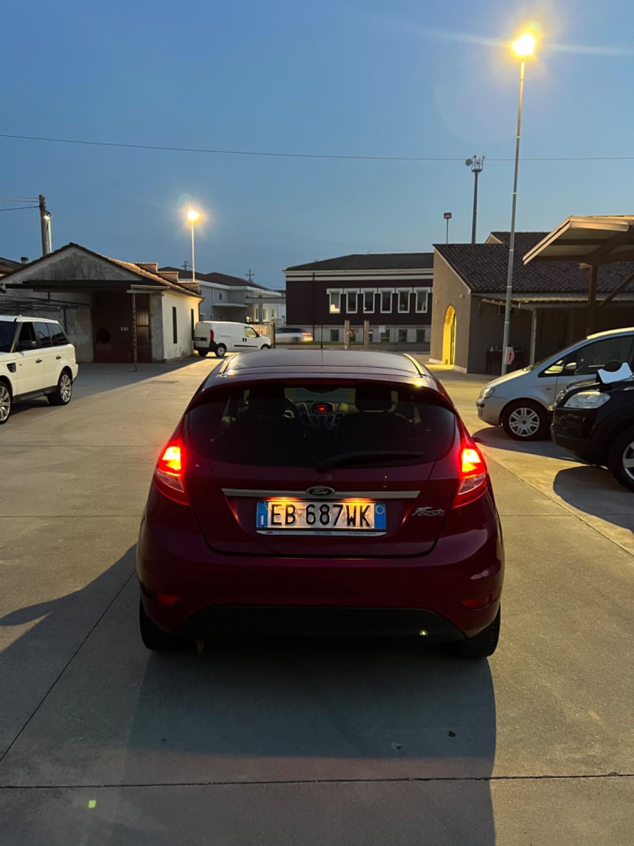 Ford Fiesta 1.4 5 porte Bz.- GPL Titanium