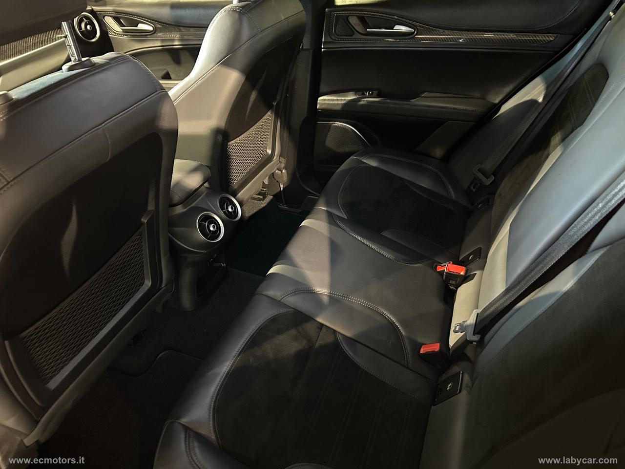 ALFA ROMEO Stelvio 2.2 T.diesel 210 AT8 Q4 VeloceTì