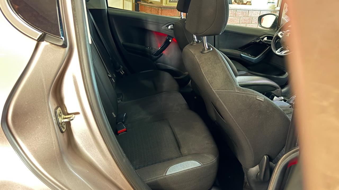 Peugeot 208 1.6 e-HDi 92 CV Stop&Start 5 porte Allure