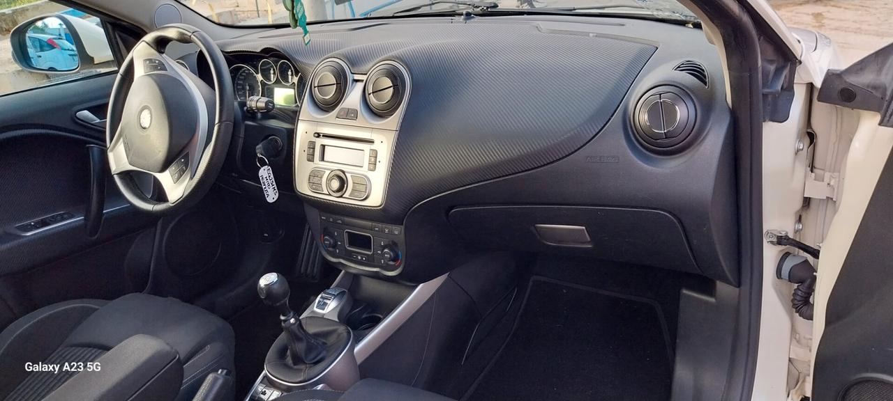 Alfa Romeo MiTo 1.3 JTDm-2 95 CV S&S Distinctive