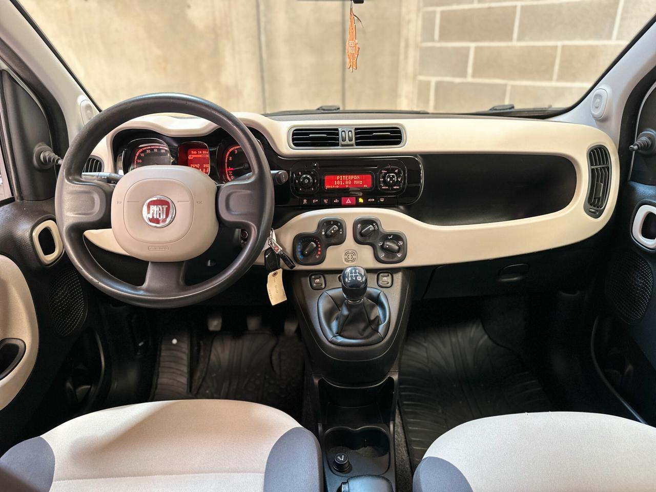 Fiat Panda 1.2 Lounge E6 2015