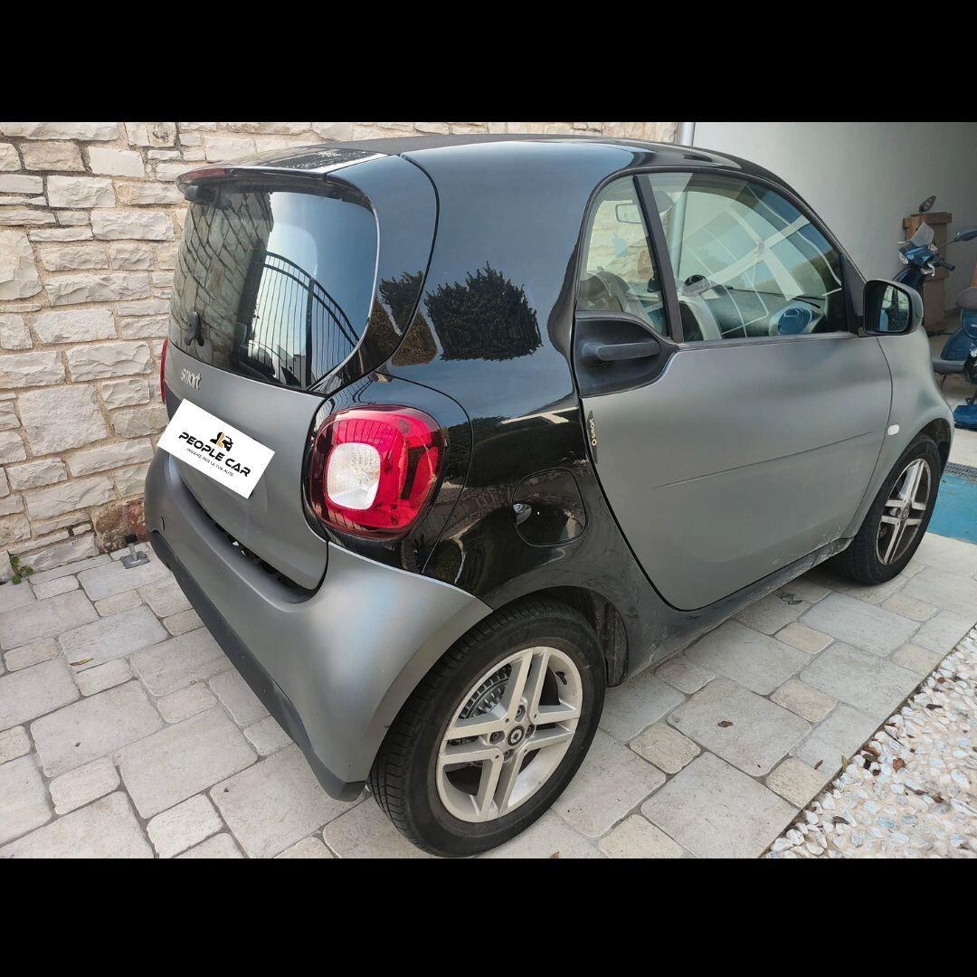 Smart ForTwo EQ Pure **12.000 KM**