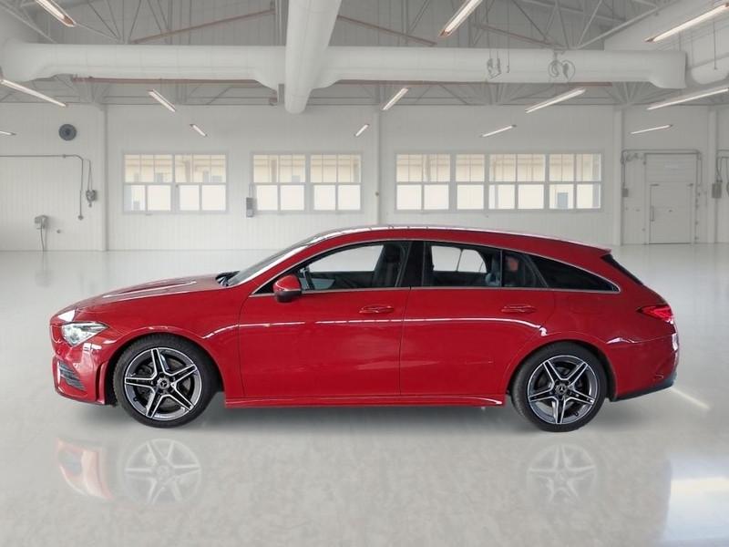 MERCEDES-BENZ CLA 200 d Automatic Premium SHOOTING BRAKE