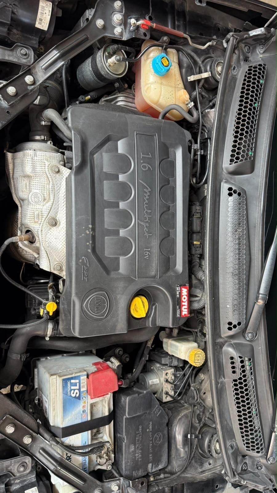 Lancia Delta 1.6 MJT DPF Selectronic Platinum