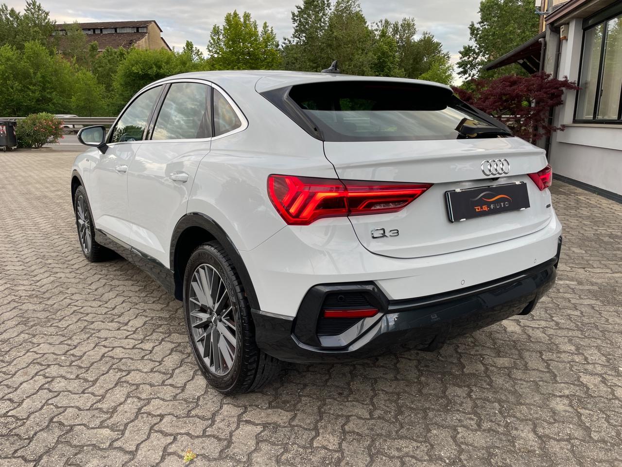 Audi Q3 SPB 40 TDI quattro S tronic line edition