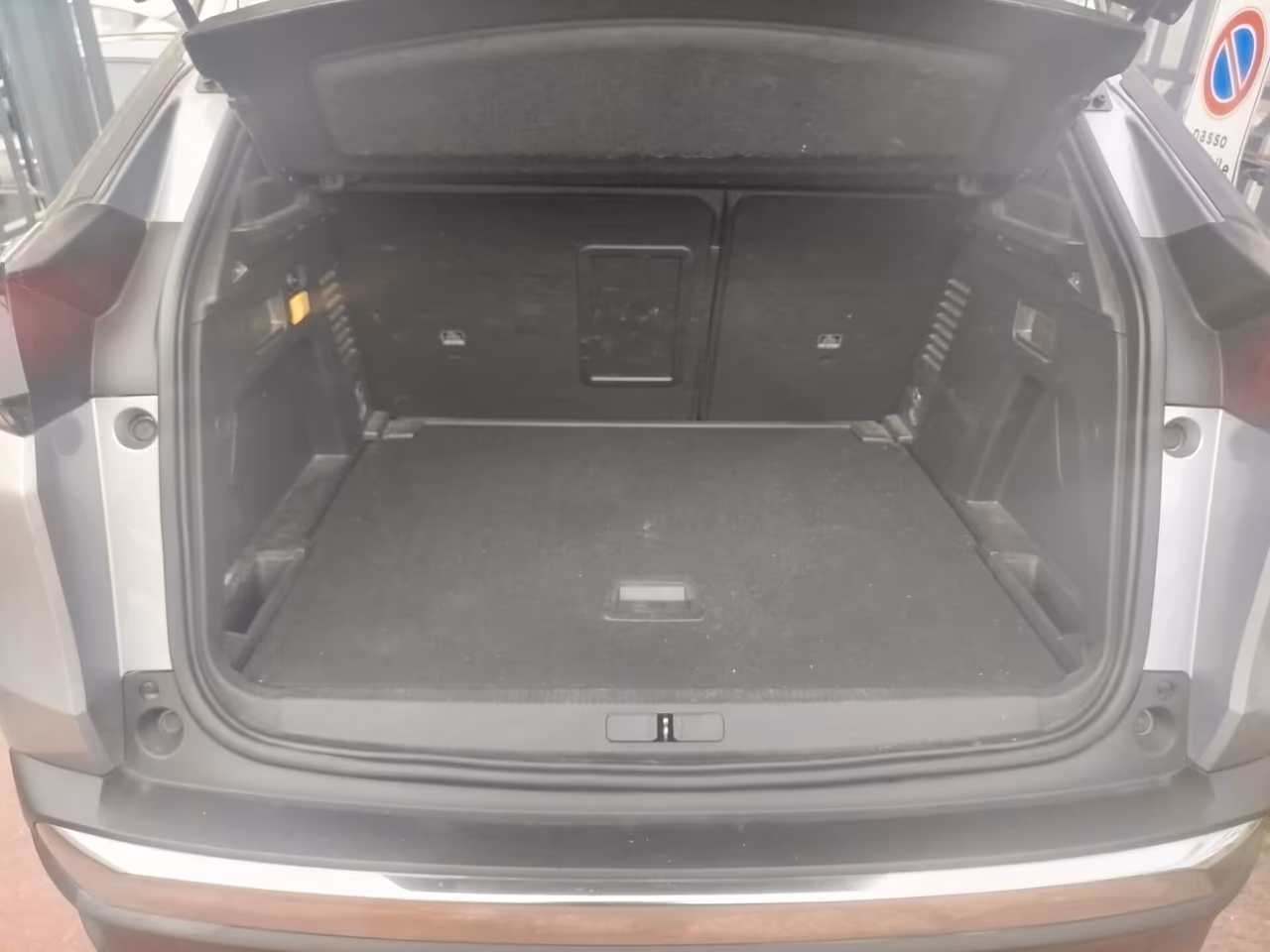PEUGEOT 3008 ALLURE 1.5hdi - EAT8- UNIPRO*PREZZO BOMBA FINO AL 27 AGOSTO* RESTYLING- KM CERTI