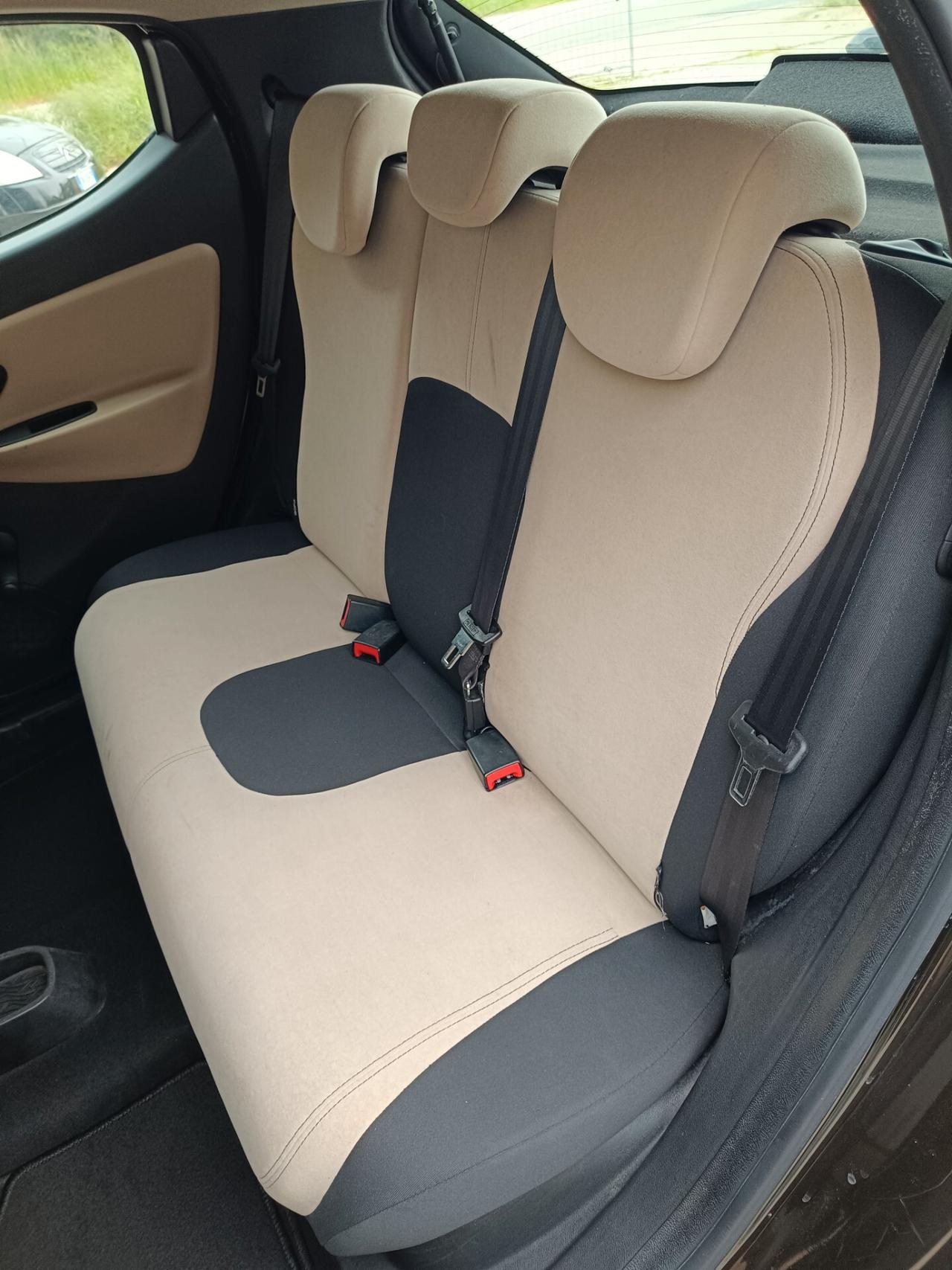 Lancia Ypsilon 1.2 69 CV 5 porte GPL Ecochic Gold