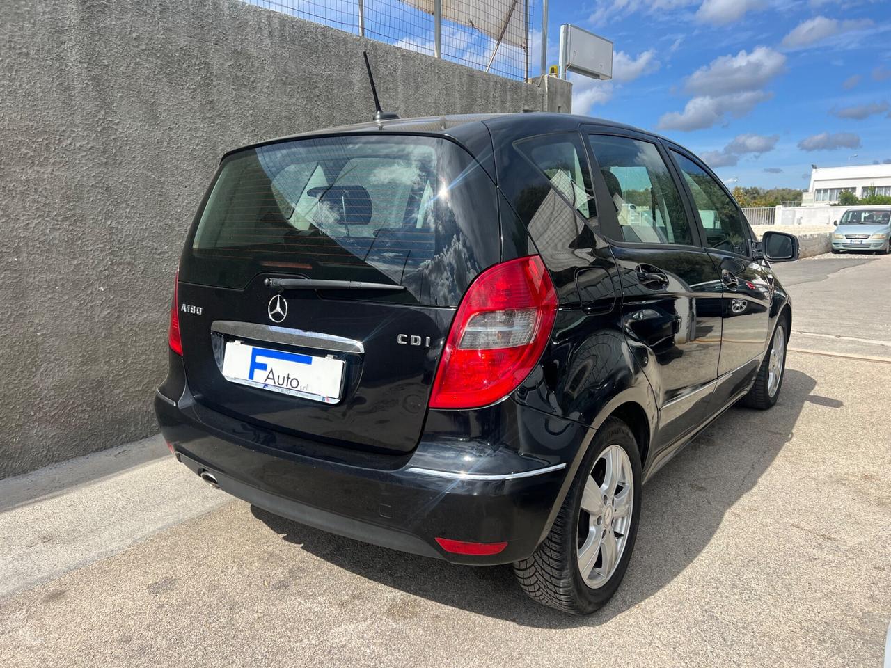 Mercedes-benz A 180 CDI Avantgarde,sensori di parcheggio,comandi al volante,ecc.