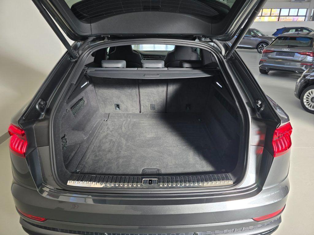 Audi Q8 50 TDI 286 CV quattro tiptronic Sport + Tetto