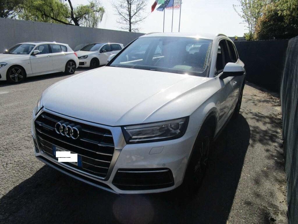 Audi Q5 35 TDI quattro S tronic Business Design