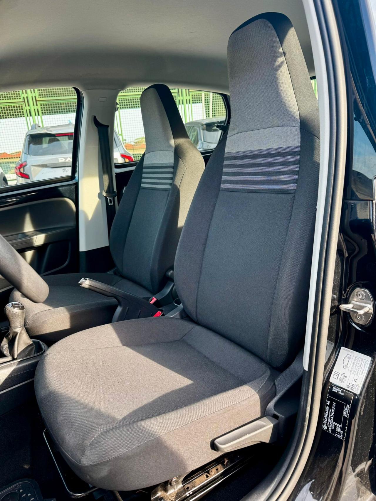 Volkswagen up 1.0 5p. eco move -2023