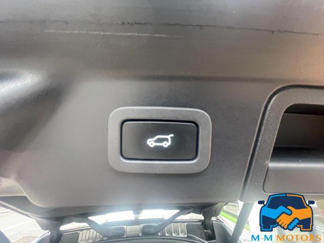 LAND ROVER Range Rover Velar 3.0 V6 SD6 300 CV R-Dynamic SE