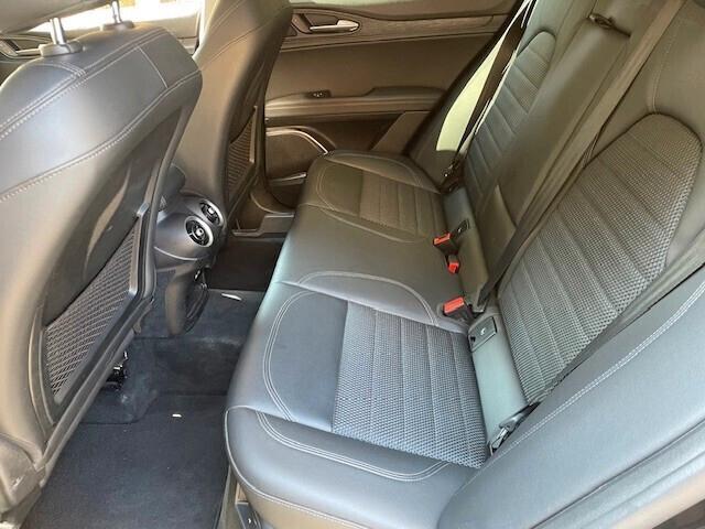 Alfa Romeo Stelvio 2.2 Turbodiesel 210 CV AT8 Q4 Executive