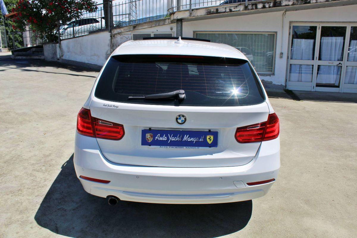 BMW - Serie 3 Touring - 320d Modern