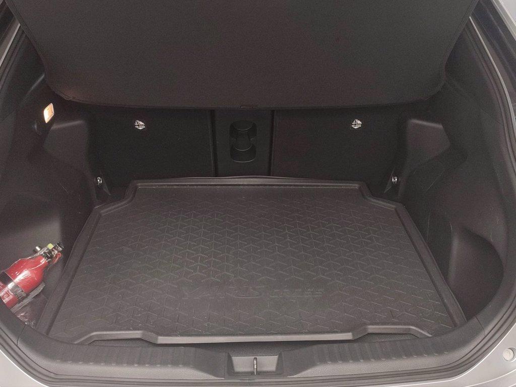 TOYOTA Yaris cross 1.5h adventure awd-i 116cv e-cvt del 2022