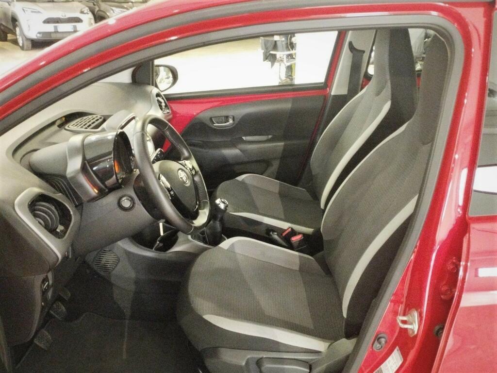 Toyota Aygo 5 Porte 1.0 VVT-i x-business