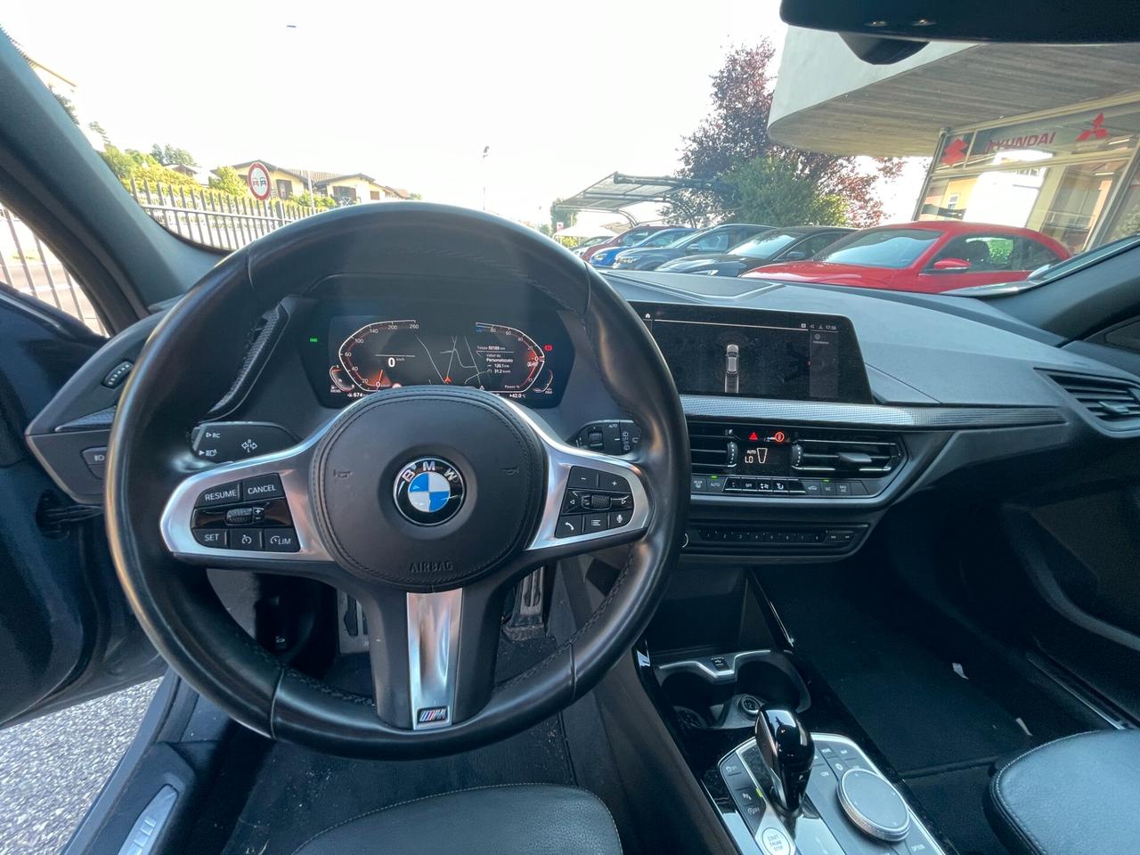 Bmw 120 120d 5p. Msport