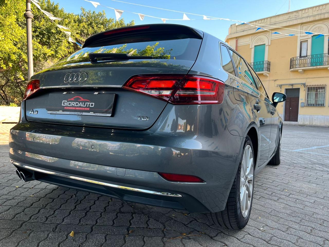 Audi A3 SPB 2.0 TDI Business