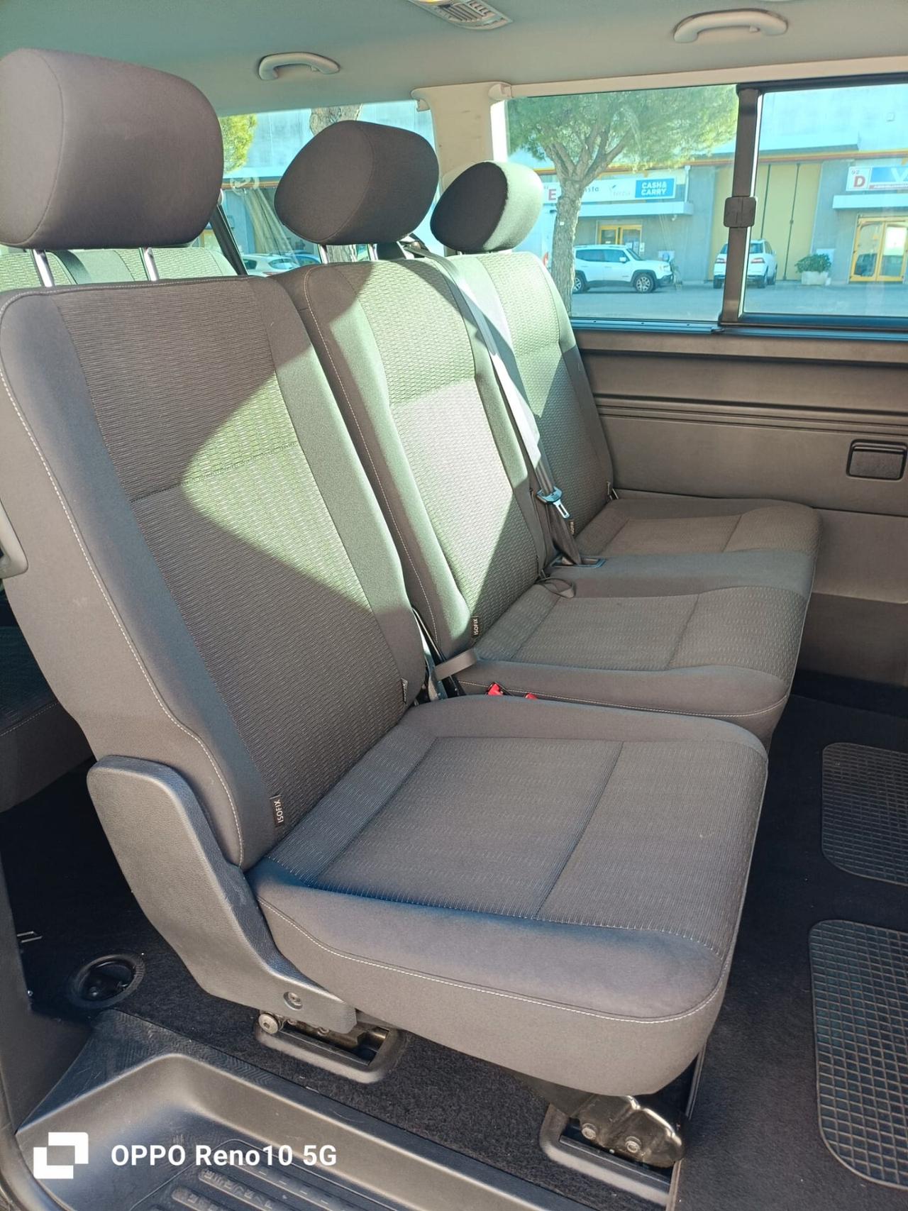 Volkswagen Caravelle 2.0 TDI 150CV DSG PL Comfortline