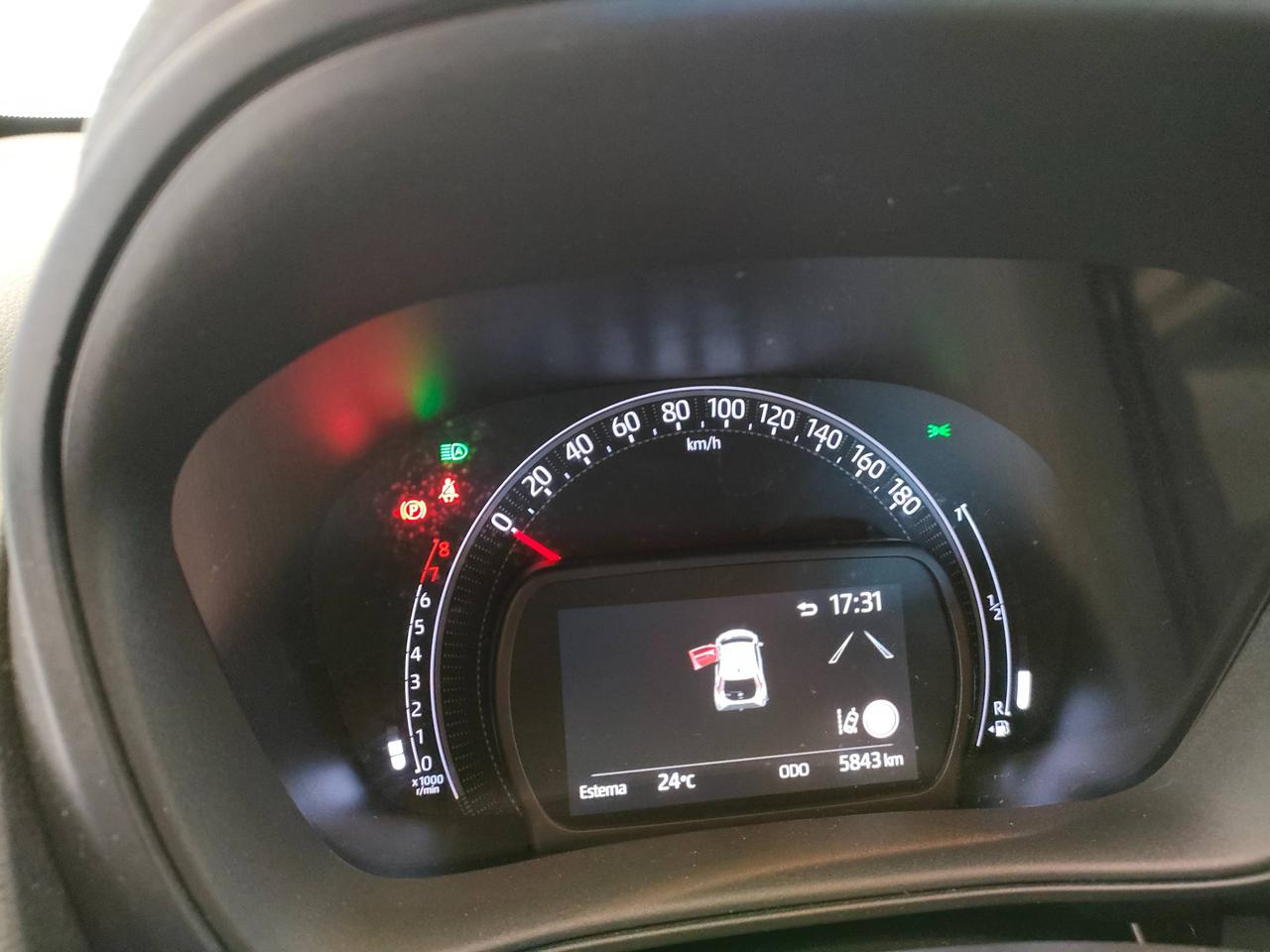 TOYOTA Aygo X - Aygo X 1.0 Active 72cv