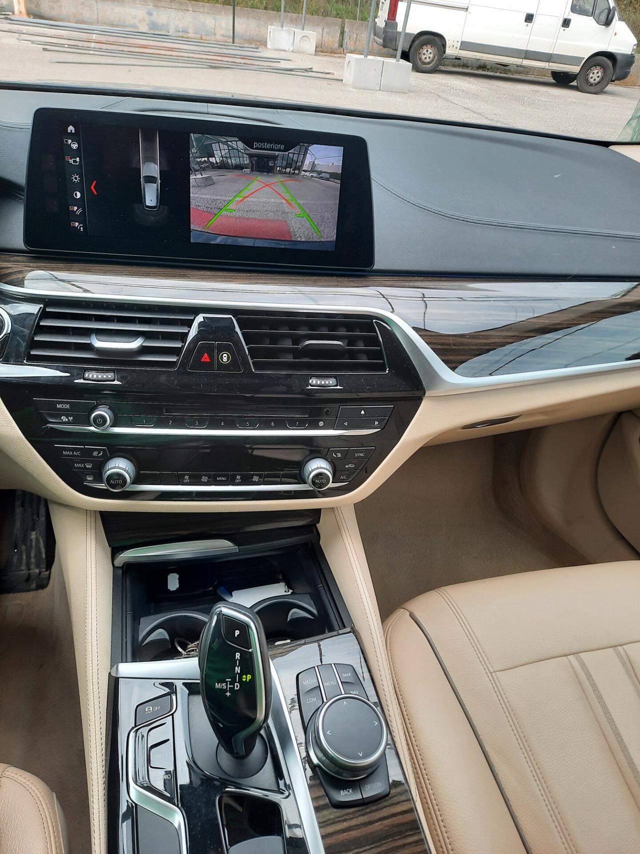 Bmw 520 520d xDrive Touring Luxury
