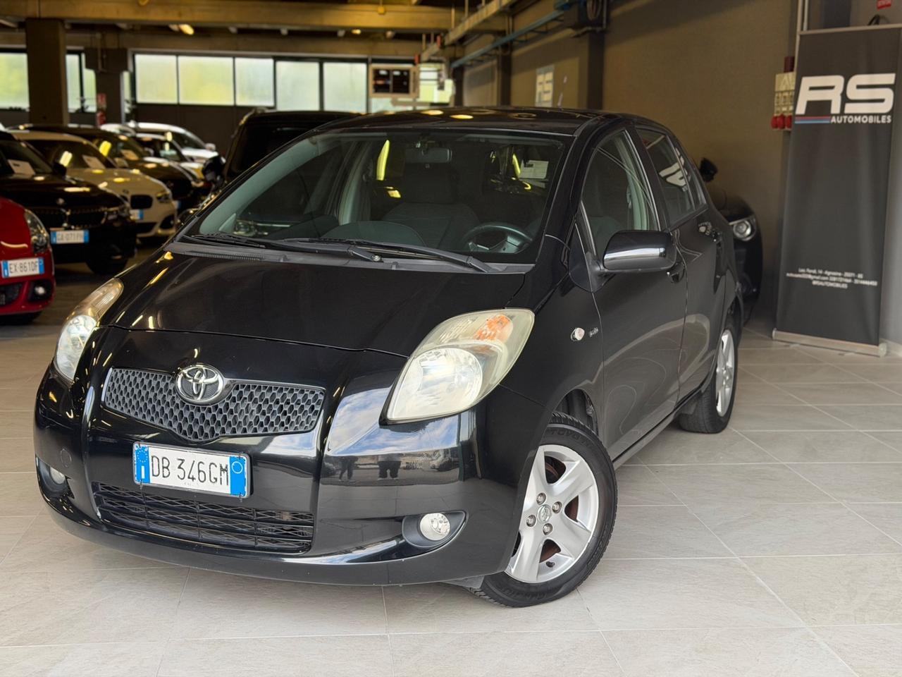 Toyota YARIS 1.4 D-4D 5P SOL KMCERT AUTOMATICA