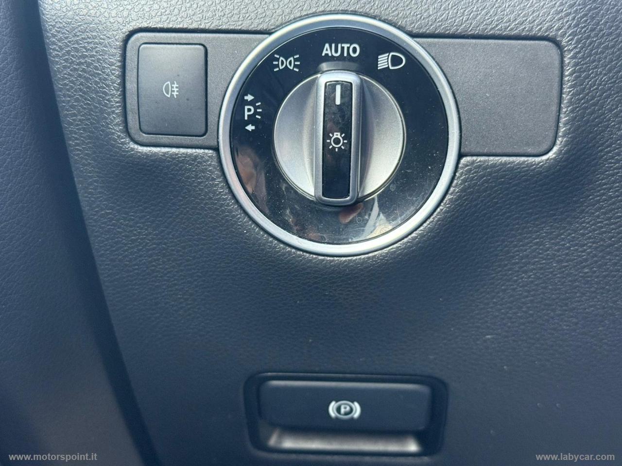 MERCEDES-BENZ B 180 CDI Automatic Premium
