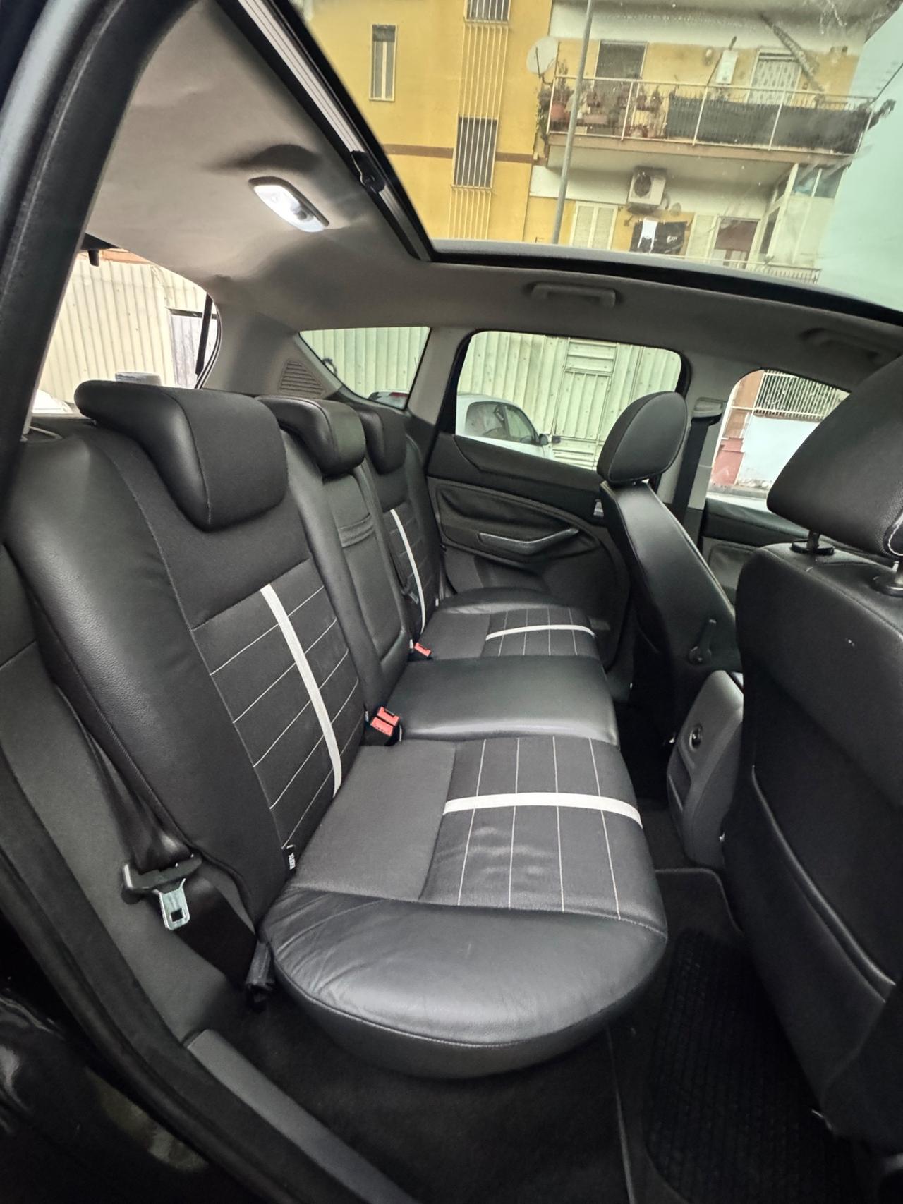 Ford Kuga 2.0 TDCi 4WD Titanium
