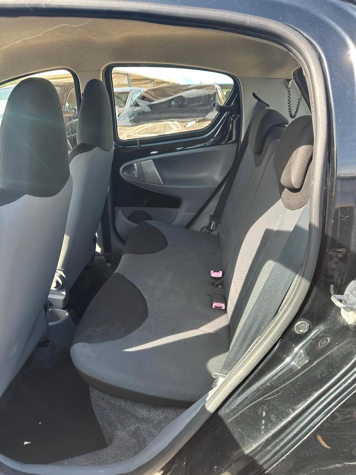 Toyota Aygo 1.0 12V VVT-i 5 porte