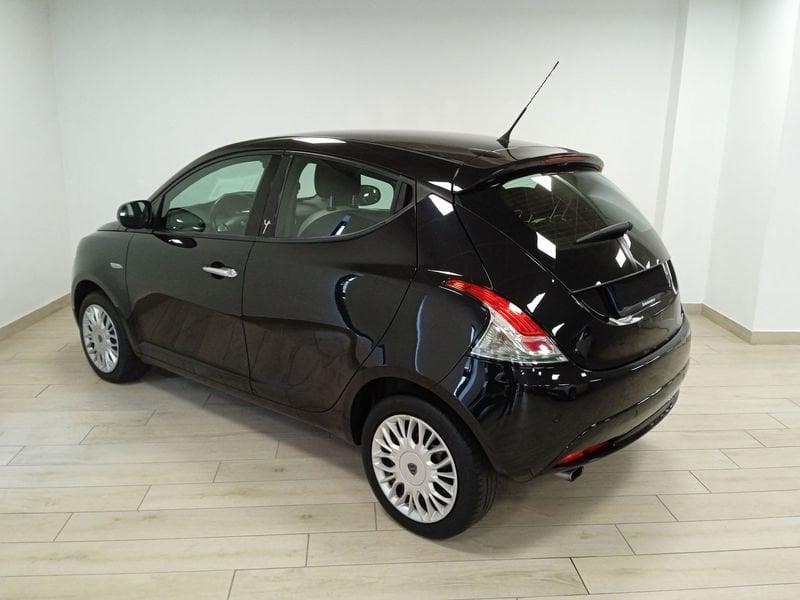 Lancia Ypsilon 3ª serie 1.2 69 CV 5 porte Silver