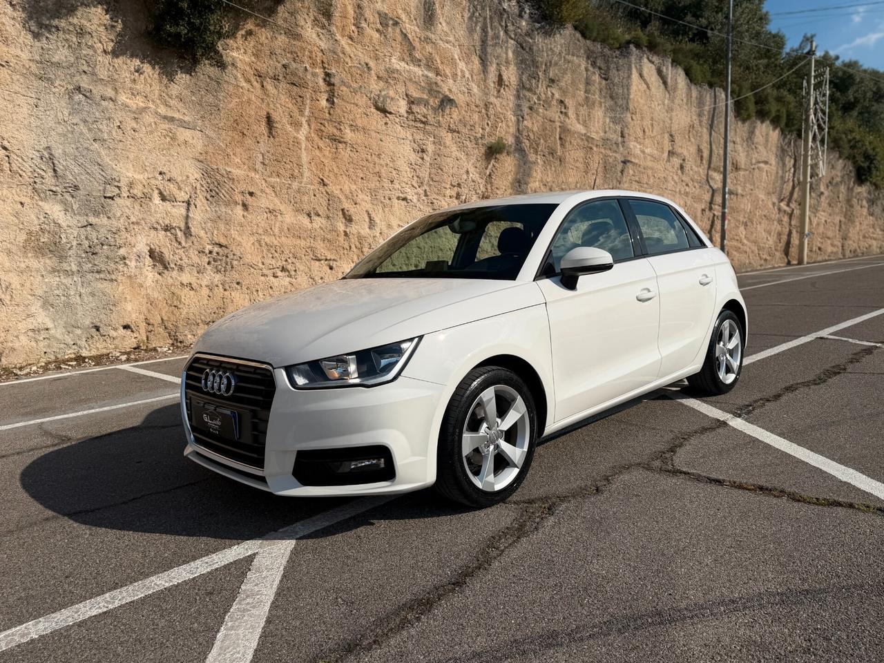 Audi A1 SPB ADMIRED/1.4 TDI 90CV/NAVI/NEOPATENTATI